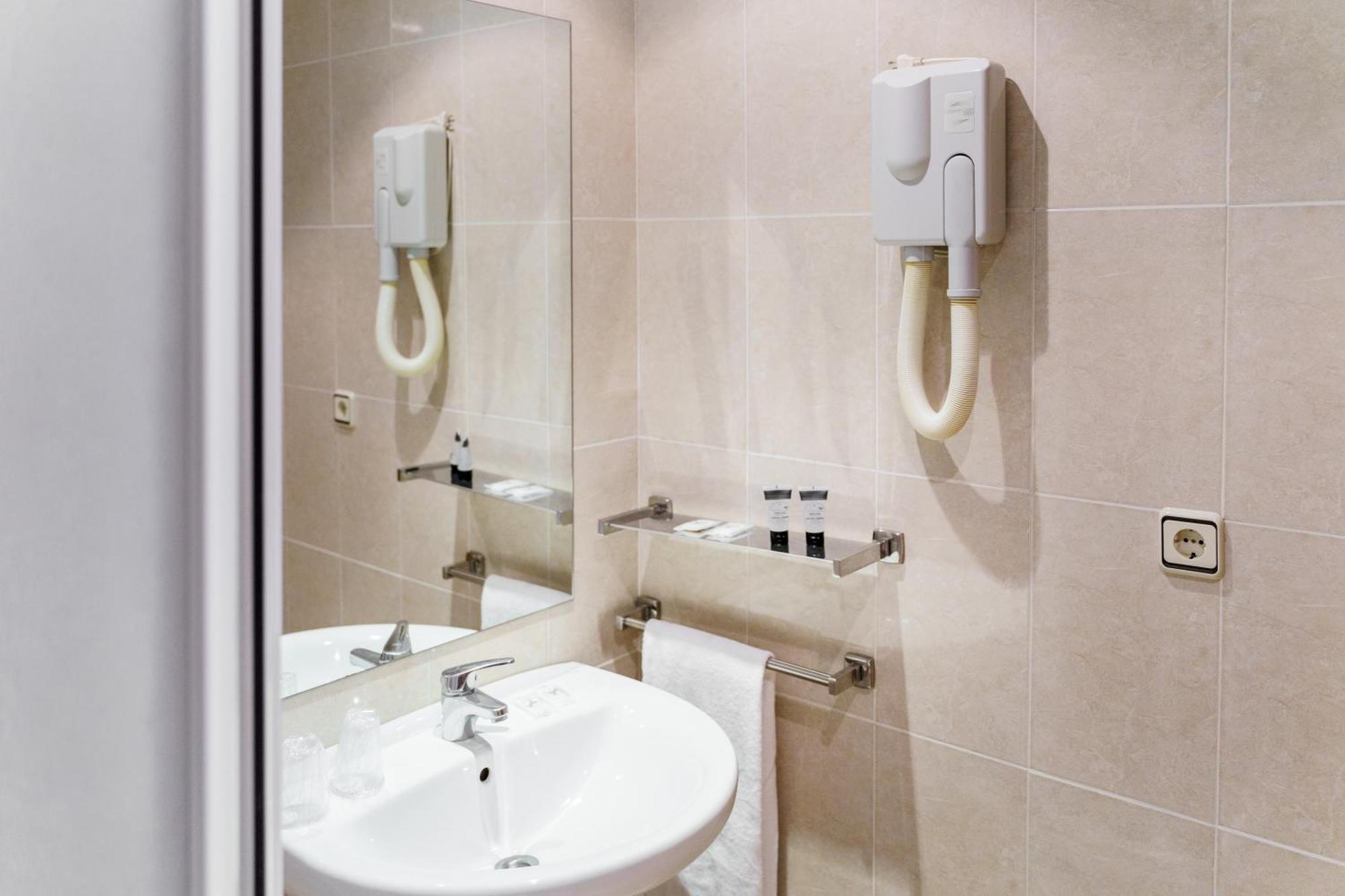 As Monreal Del Campo Otel Dış mekan fotoğraf