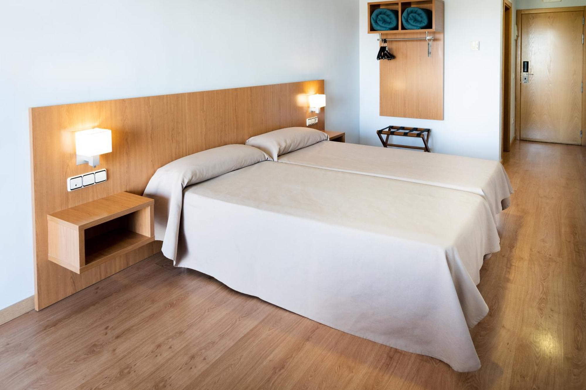 As Monreal Del Campo Otel Dış mekan fotoğraf