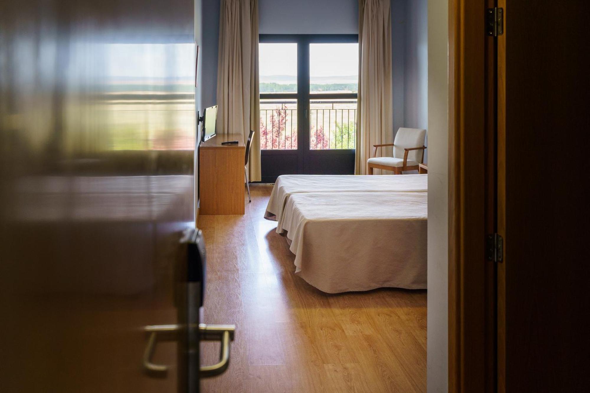 As Monreal Del Campo Otel Dış mekan fotoğraf