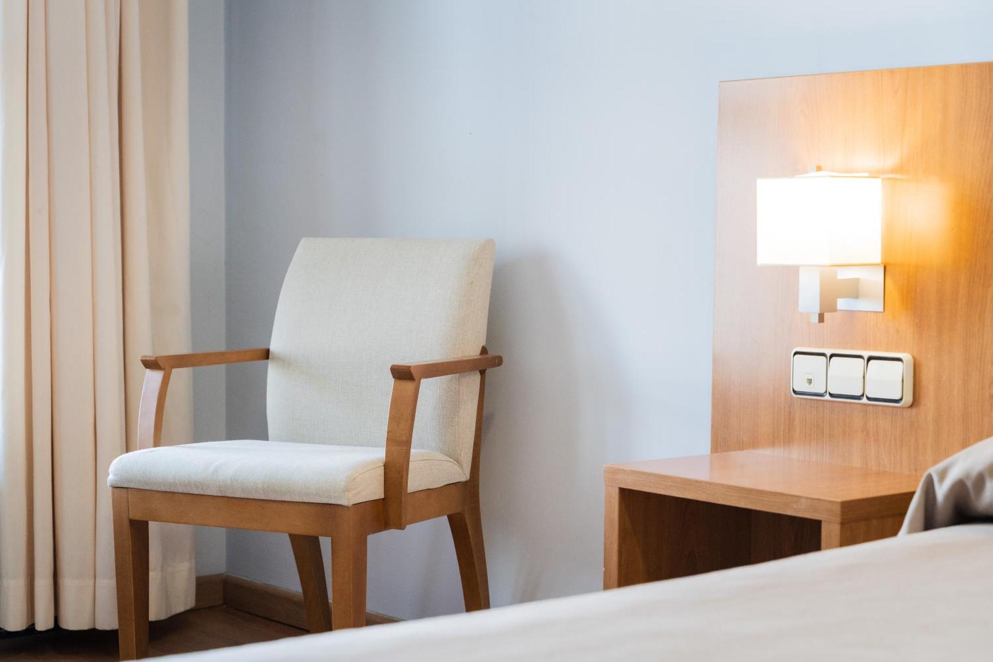 As Monreal Del Campo Otel Dış mekan fotoğraf